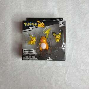 Pokémon Select Evolution Multi-Pack Pichu, Pikachu & Raichu 3-Pack Figures